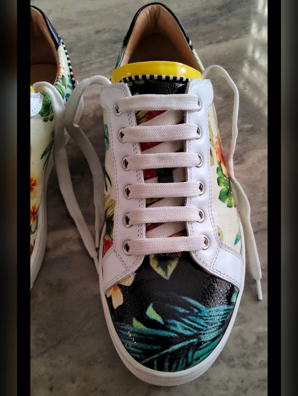 Christian Louboutin Floral Sneakers 🤩🤩🤩
women's size EU.40 | US.9–9.5 - Picture 3 of 16